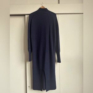 COS Knit dress, color navy, size 4, good condition